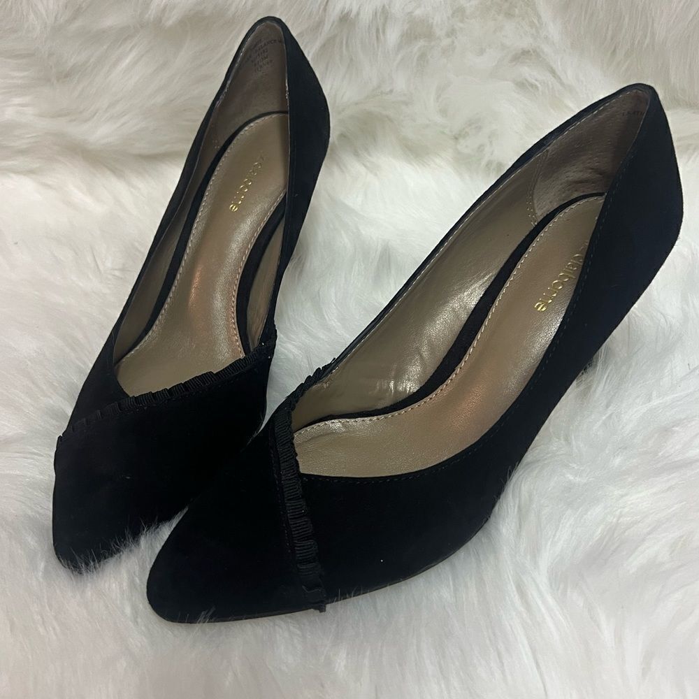 ‎Liz Claiborne Black Suede Heels Size 8.5👠 D15